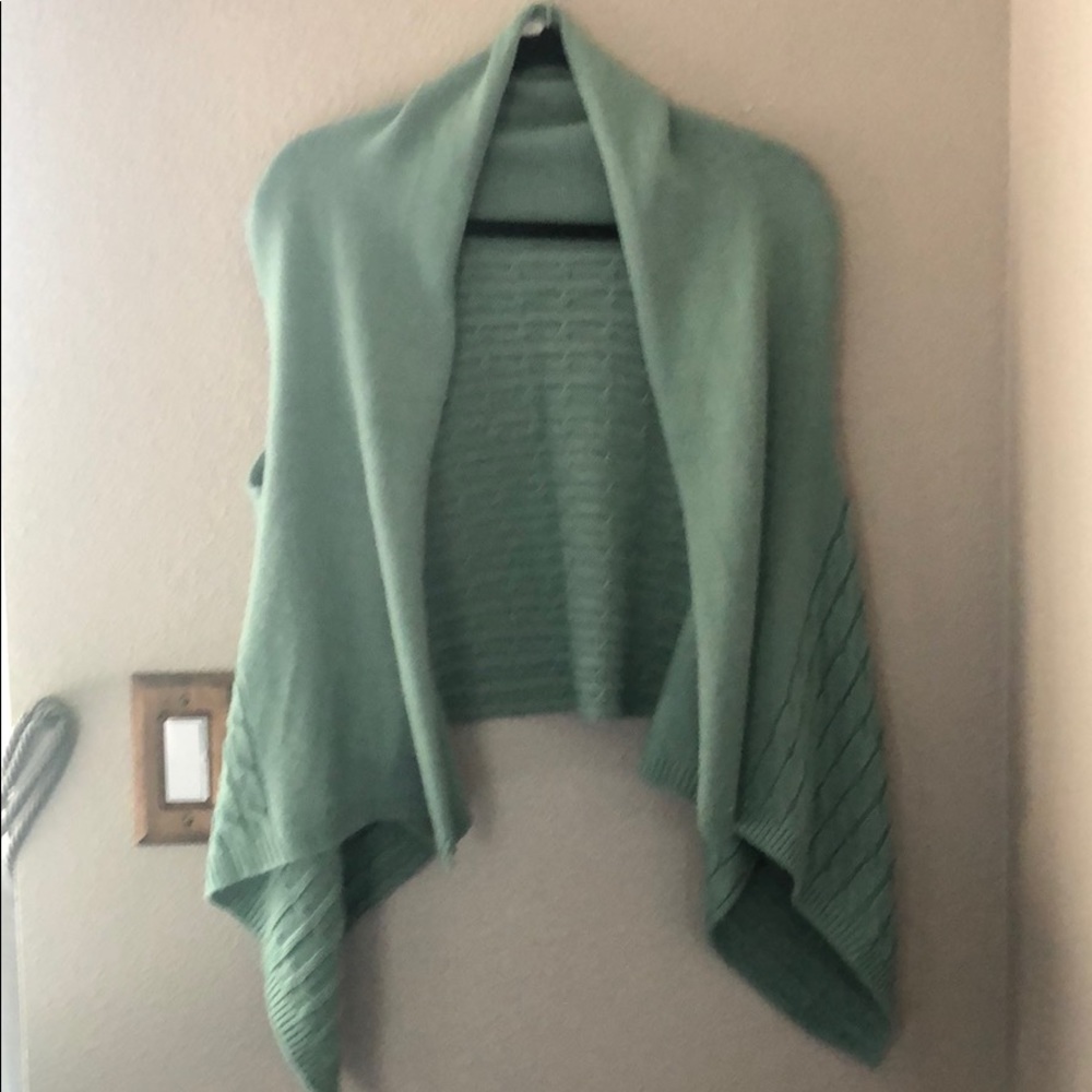 Ladies sweater